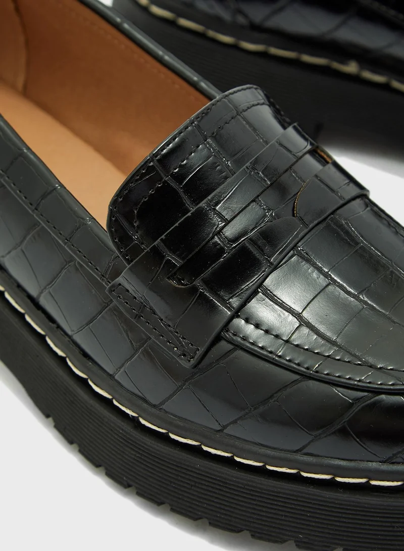 TOPSHOP Apollo Croc Detail Moccasin