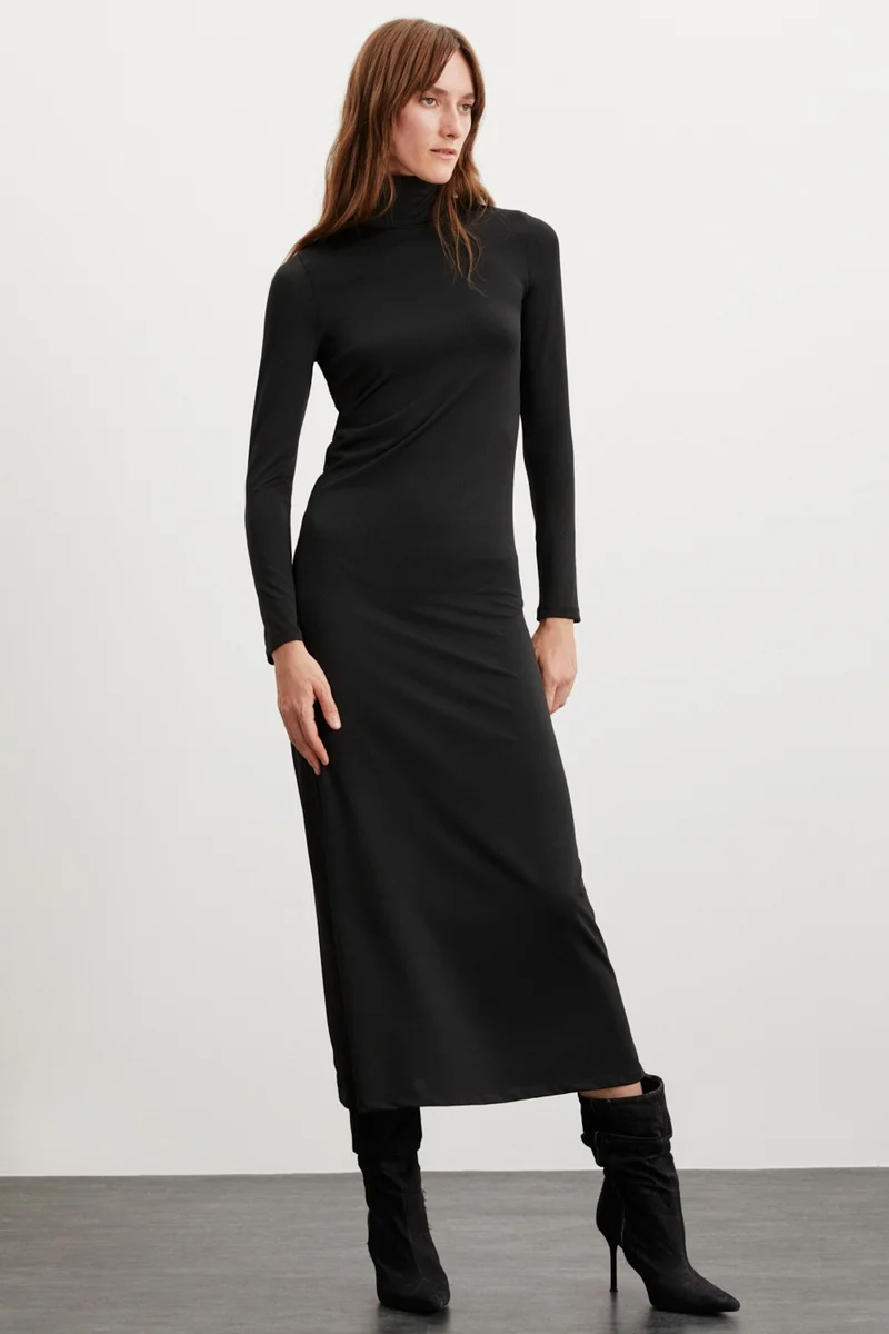 جريميلانج Sapphire Women's Turtleneck Long Sleeve Slim Fit Maxi Black Dress