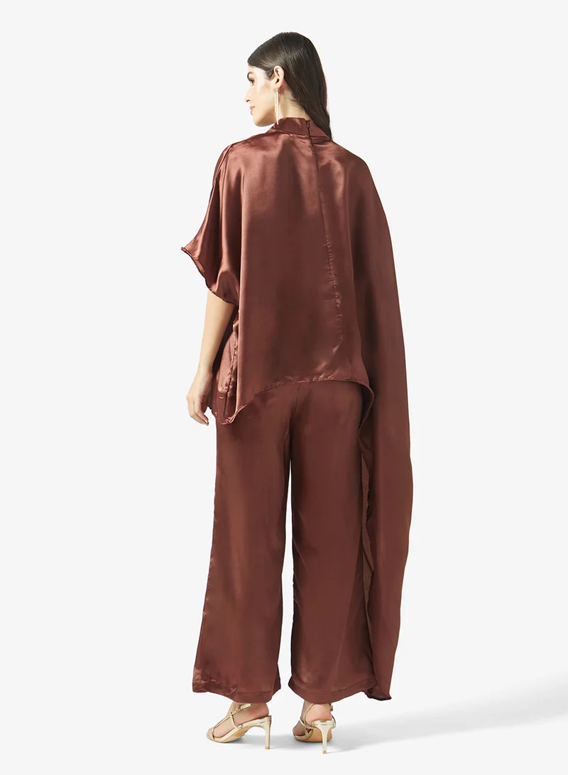 فايور Satin Cape Co-Ord Set