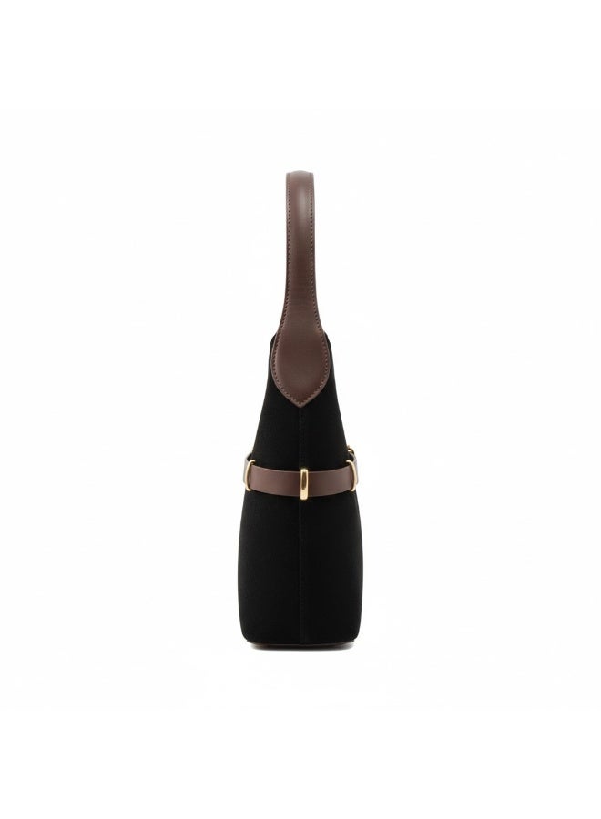 Elegant women's handbag – practical classic design – high-quality material – suitable for work and everyday outings - Image 4