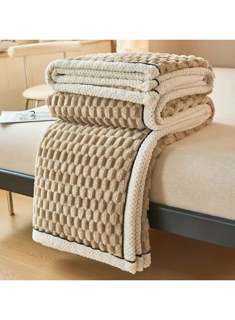 Soft Fleece Throw Blanket Faux Fur Throw Blanket Super Soft Throw Blanket Premium Silky Flannel Fleece for All Seasons Cozy Decorative Blanket for Couch Bed Sofa 200 * 230cm (Brown)  - Image 5