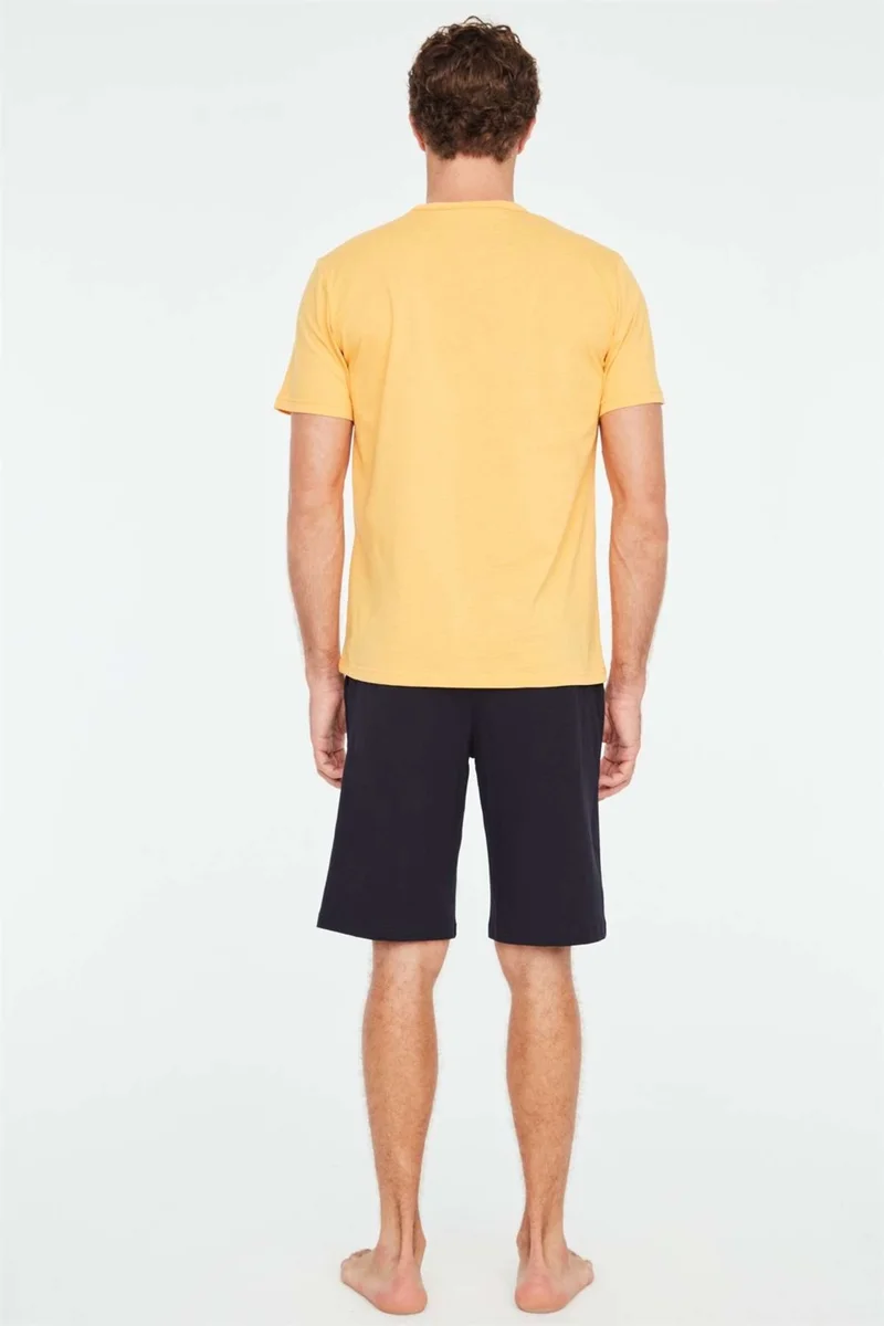 مود كولكشن - Men's Yellow T-Shirt Shorts Set