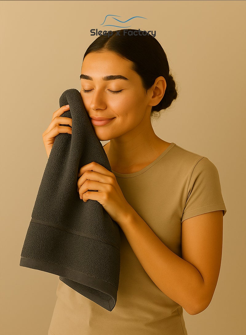 سليب × فاكتوري منشفة يد رمادي فاتح – قطن ١٠٠٪، ناعمة وعالية الامتصاص – ٥٠×٨٠ سم - Image 4