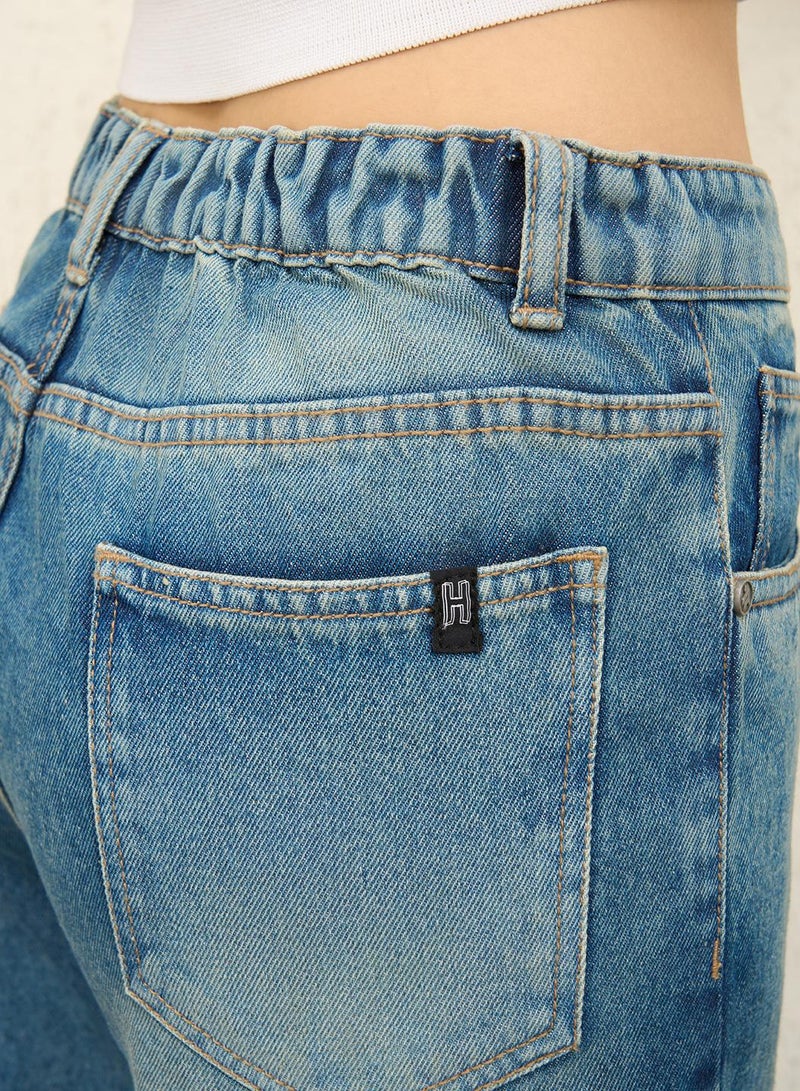 Hubberholme Baggy Indigo Wide Leg High-Rise Jeans for Women  - Image 5