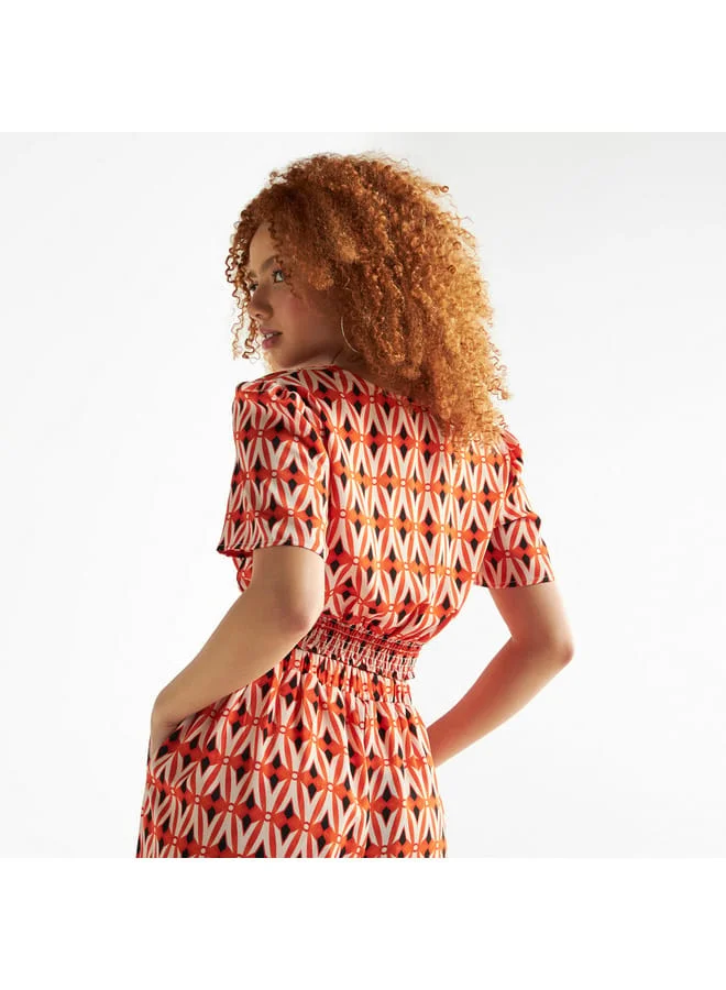 Splash FAV All-Over Print V-neck Crop Top with Short Sleeves
