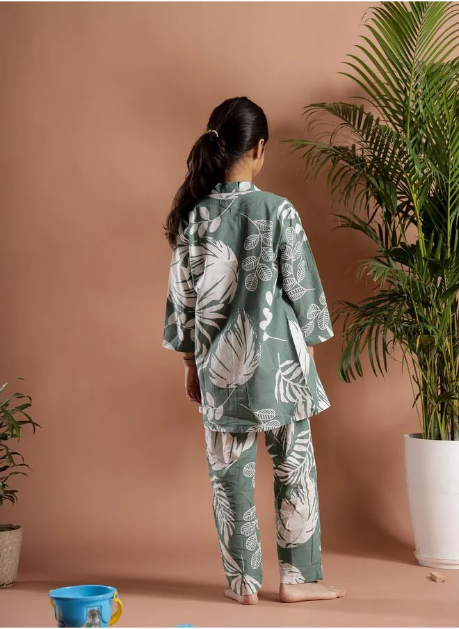 سانسكريتي هومز Floral Printed Top with Robe and Pyjama Set by Styli