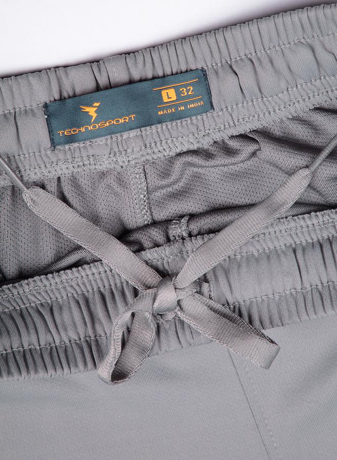 تكنوسبورت شورت تكنوسبورت بقصة منتصف الارتفاع وقماش مطاطي - Image 3