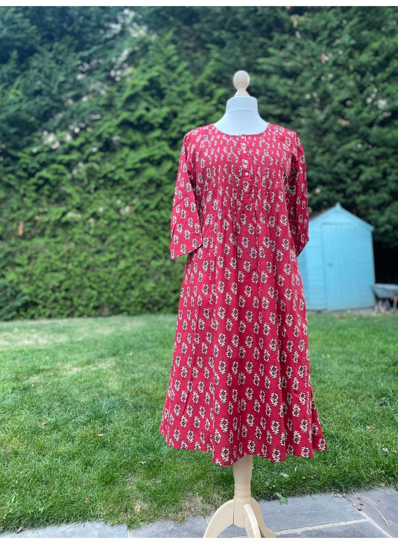Red Floral A-Line Midi Dress, Round Neck, 3/4 Sleeves - Image 5