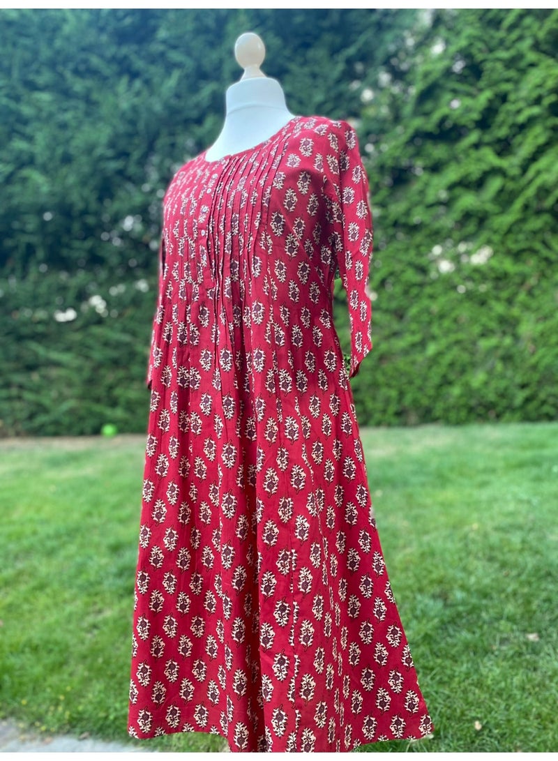 Red Floral A-Line Midi Dress, Round Neck, 3/4 Sleeves - Image 1