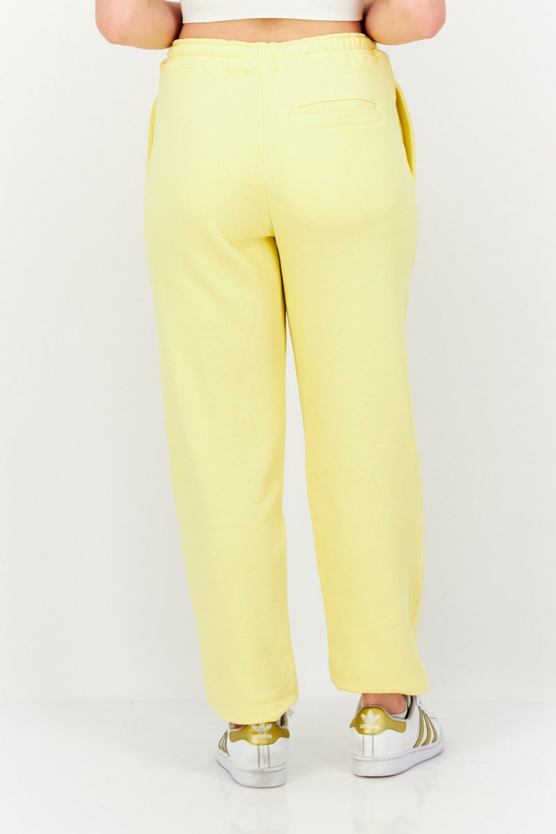 French Connection سروال جوجر عادي للنساء، أصفر - Image 3