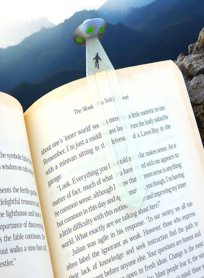 فاصل كتب بلاستيكي ثلاثي الأبعاد من هوبيغو بتصميم رائد فضاء وجسم طائر مجهول، عبوة من قطعتين - Image 2