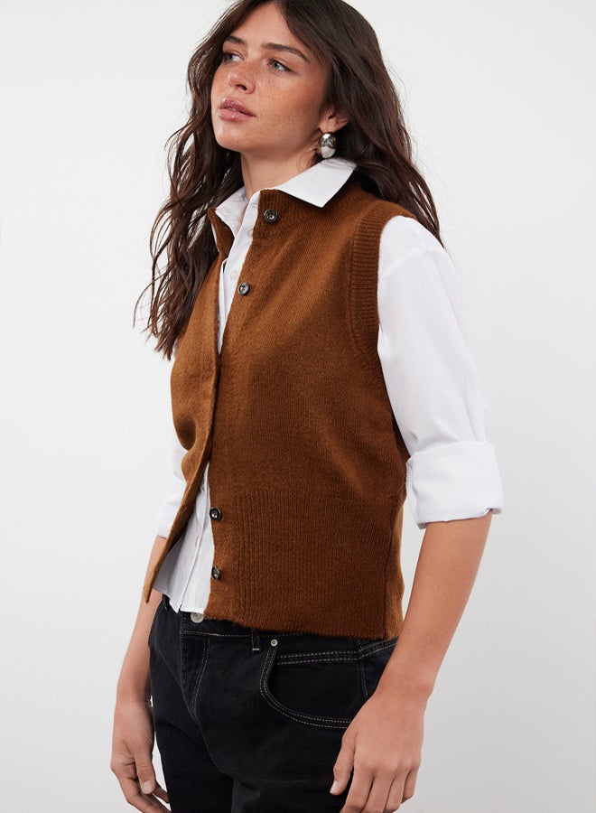 trendyol Limited Edition Brown Soft Textured Knitwear Vest - Image 1