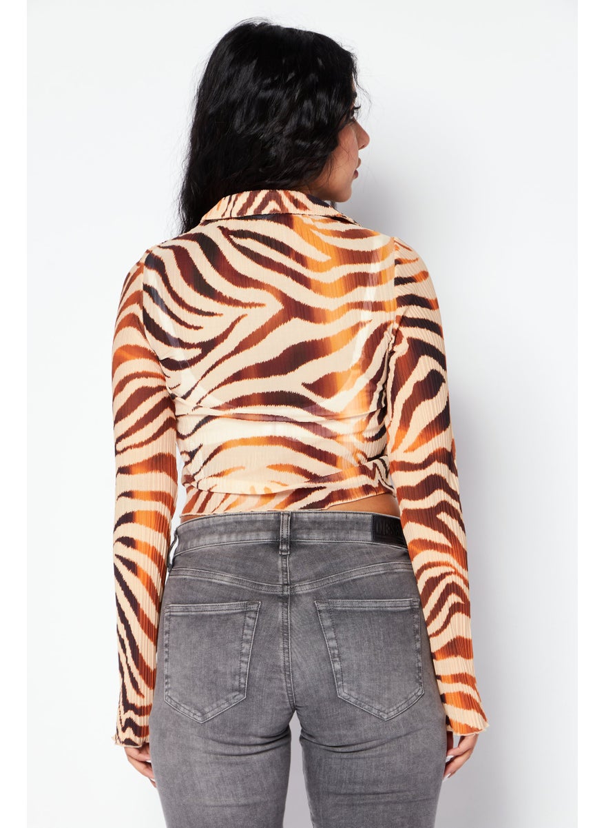 Bershka - Women Spread Collar Long  Sleeves Animal Print Top, Brown Combo - Image 1