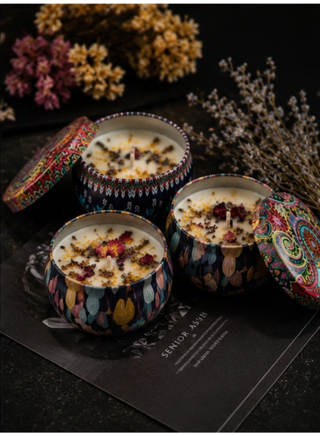 طقم 3 شموع عطرية من شمع الصويا الطبيعي في علب معدنية مزخرفة بغطاء – شموع معطرة طويلة الاحتراق للمنزل والاسترخاء والديكور – هدية فاخرة للمناسبات وأعياد الميلاد - Image 3