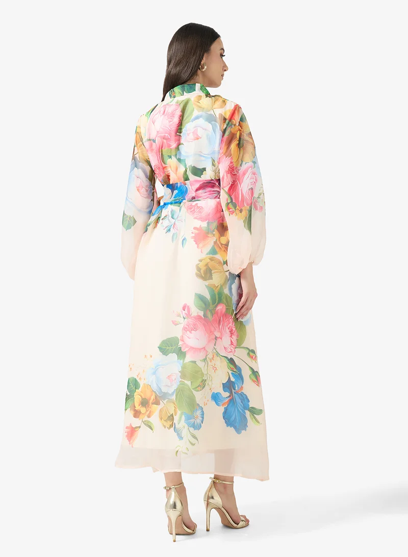 خزانة فستان بطبعة زهور