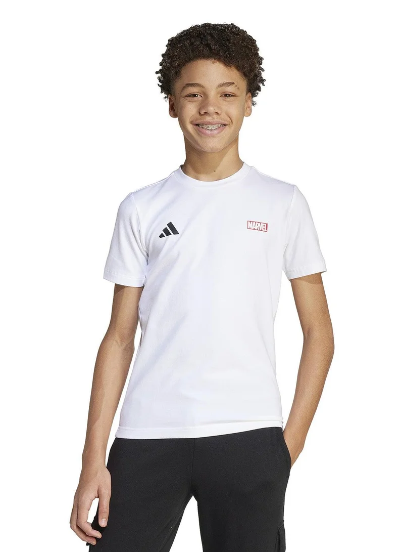 اديداس تيشيرت جيه مارفل برسومات أطفال أبيض بأكمام قصيرة