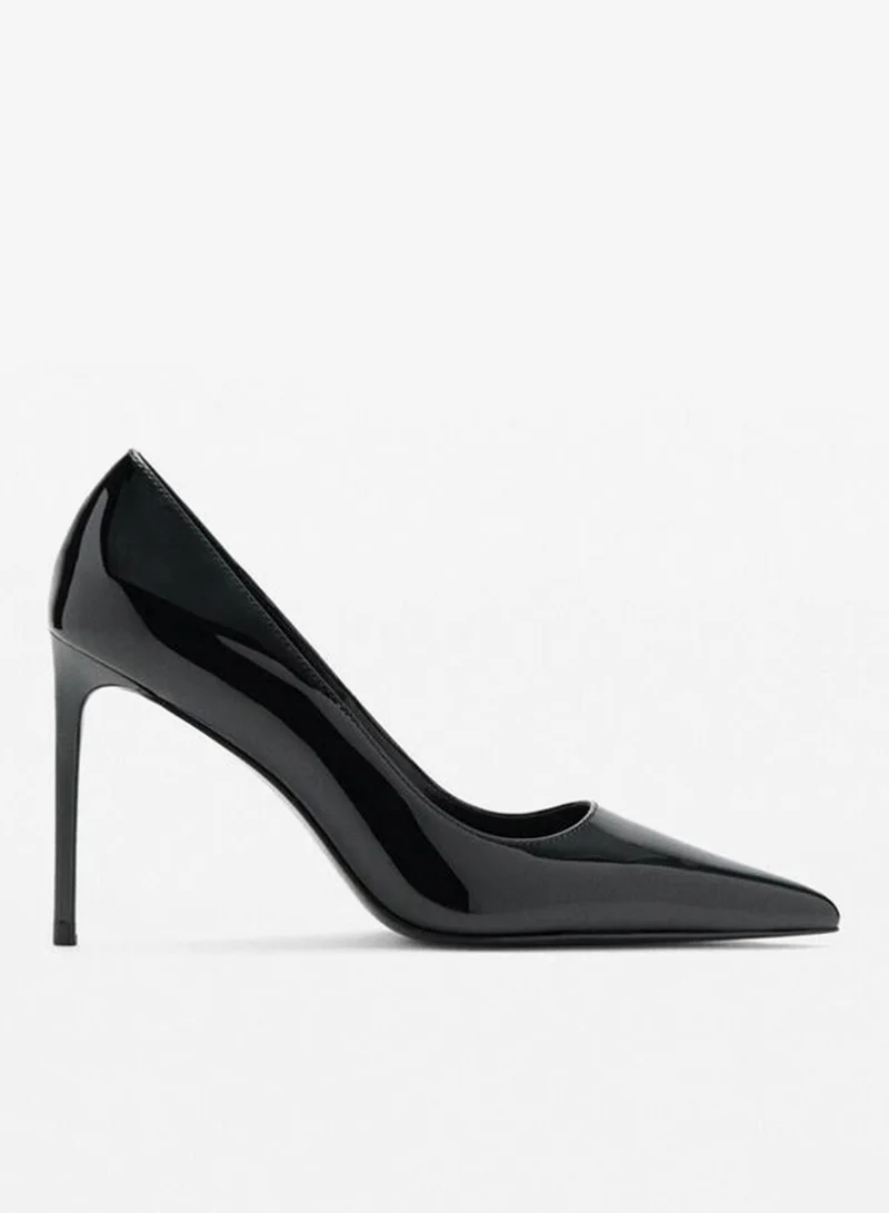 مانجو حذاء بكعب جلد لامع