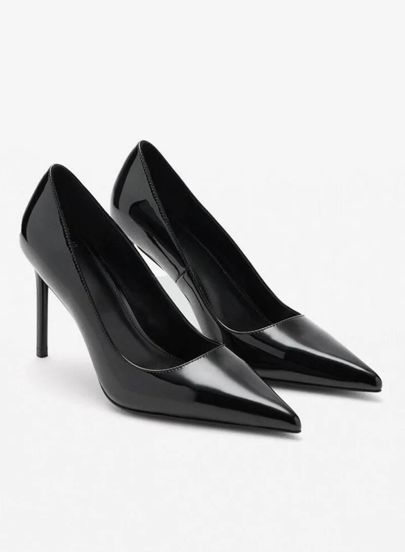 مانجو حذاء بكعب جلد لامع