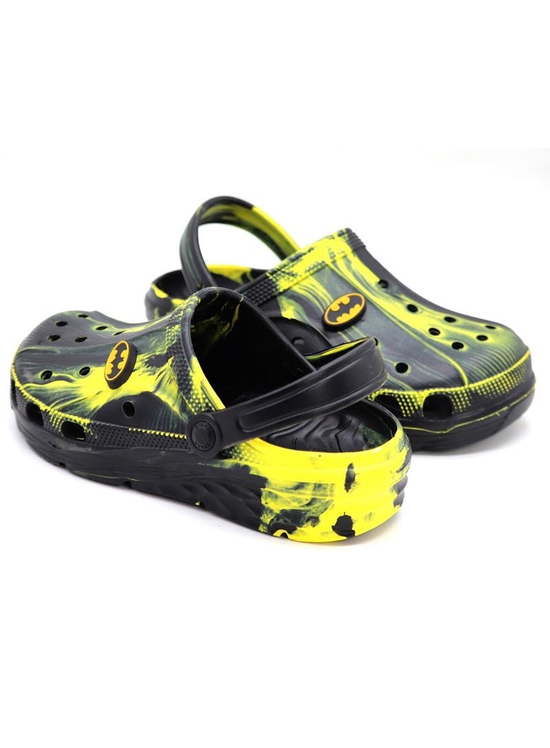SVAAR Batman Men's Marble Effect Clogs with Authentic Batman Charms and Adjustable Back Strap Black - Image 5