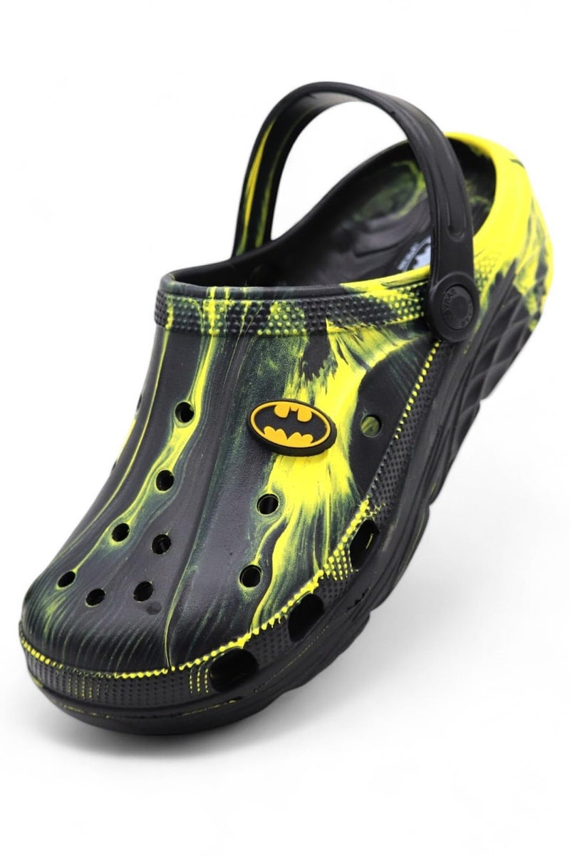 SVAAR Batman Men's Marble Effect Clogs with Authentic Batman Charms and Adjustable Back Strap Black - Image 1