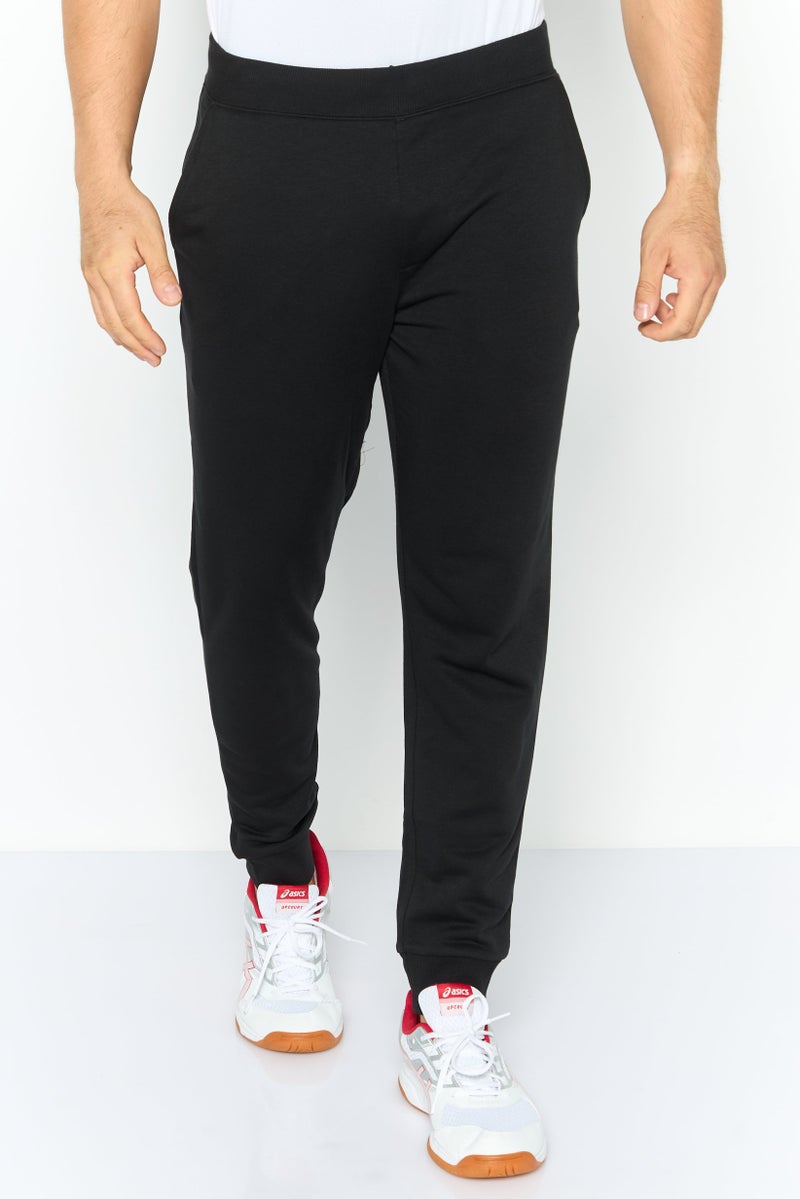 SKECHERS Men Sportswear Fit Outdoor Sweatpants, Black - Image 1