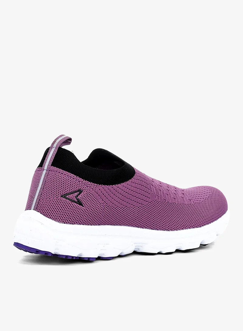 باتا سنيكرز محبوكة سهلة الارتداء