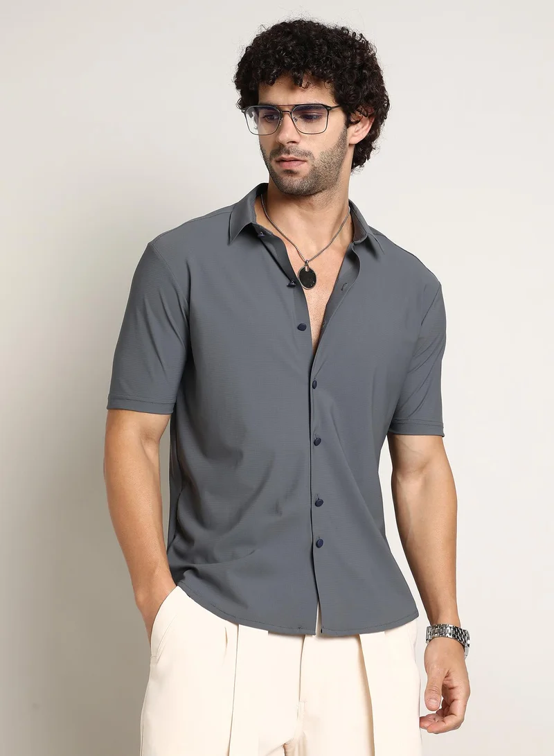 Campus Sutra Men's Moon Grey Seamless Waffle Shirt