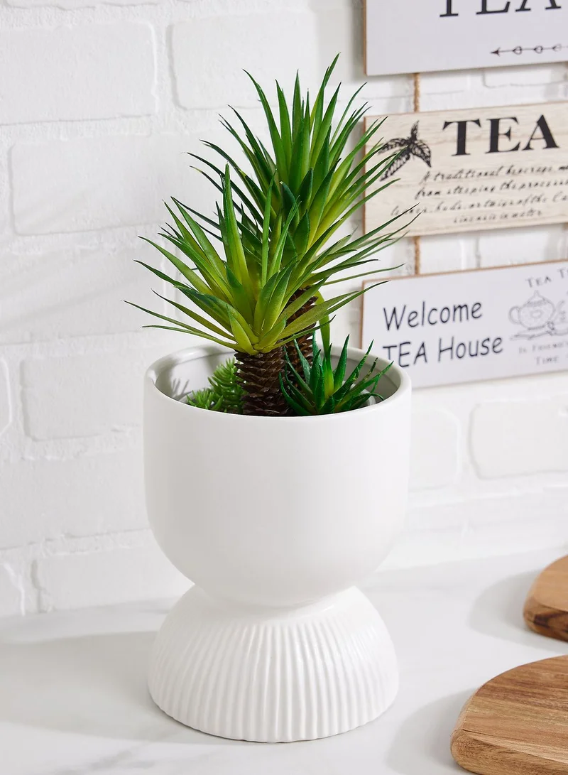 Premier Fia White Planter