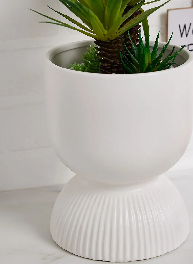 Premier Fia White Planter