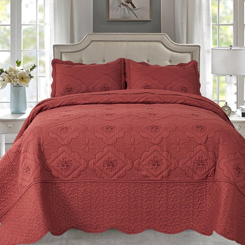 Cmfshape Floral Embroidery Quilt Set,3 Pieces King Quilt Bedding Set,Classic Diamond Pattern Quilts,Ultra Soft Lightweight Reversible Bedspread Coverlets for All Season(Burgundy,102"x90") - Image 1