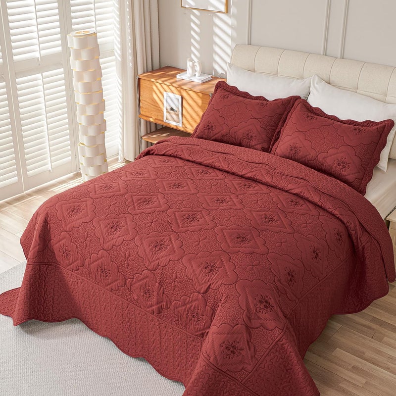 Cmfshape Floral Embroidery Quilt Set,3 Pieces King Quilt Bedding Set,Classic Diamond Pattern Quilts,Ultra Soft Lightweight Reversible Bedspread Coverlets for All Season(Burgundy,102"x90") - Image 4