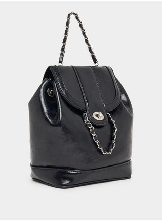 Chain Accent Flap Backpack - pzsku/ZBFAE985FA90680EA43B4Z/45/_/1735288183/f96adcdb-1fdc-470e-8e63-0031bee0ebb3