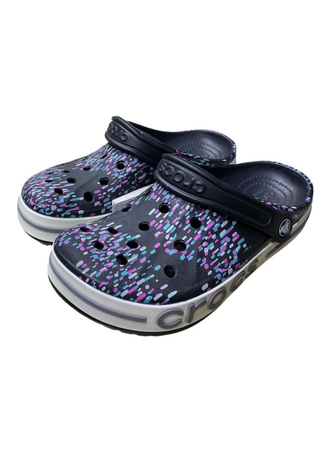 Crocs are comfortable - Image 2