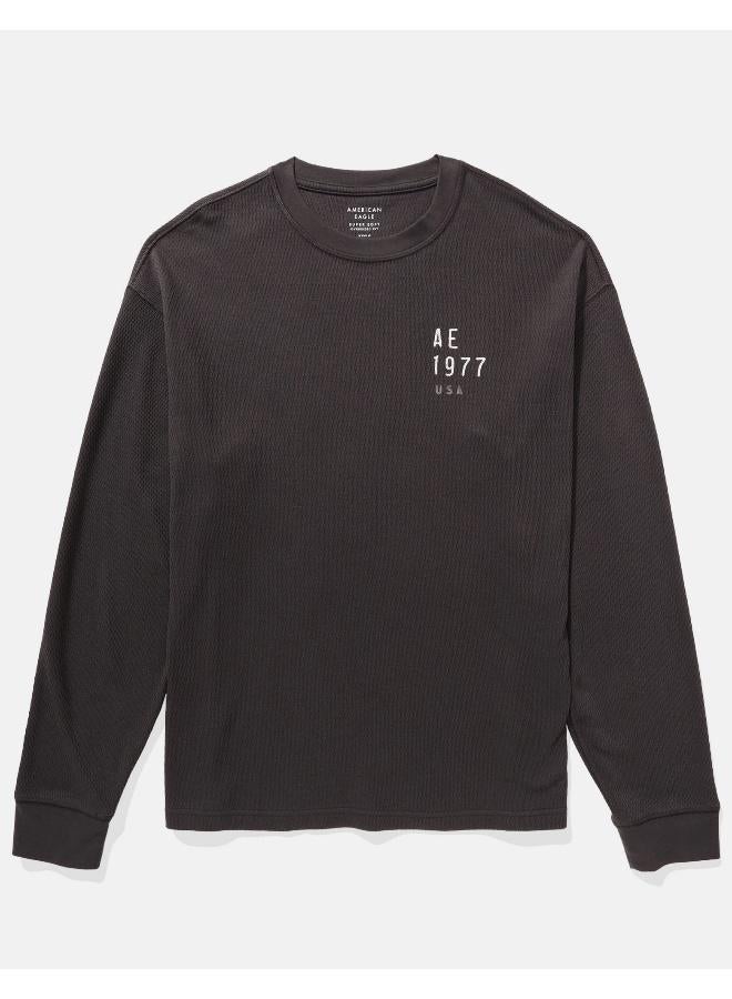 American Eagle AE Oversized Long-Sleeve Elevated Logo Graphic Thermal T-Shirt - Image 3