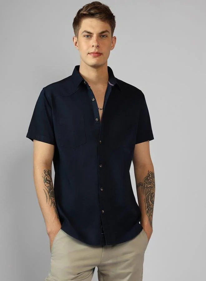 Dennis Lingo Dennis Lingo Solid Regular Fit Collared Shirt with Pockets