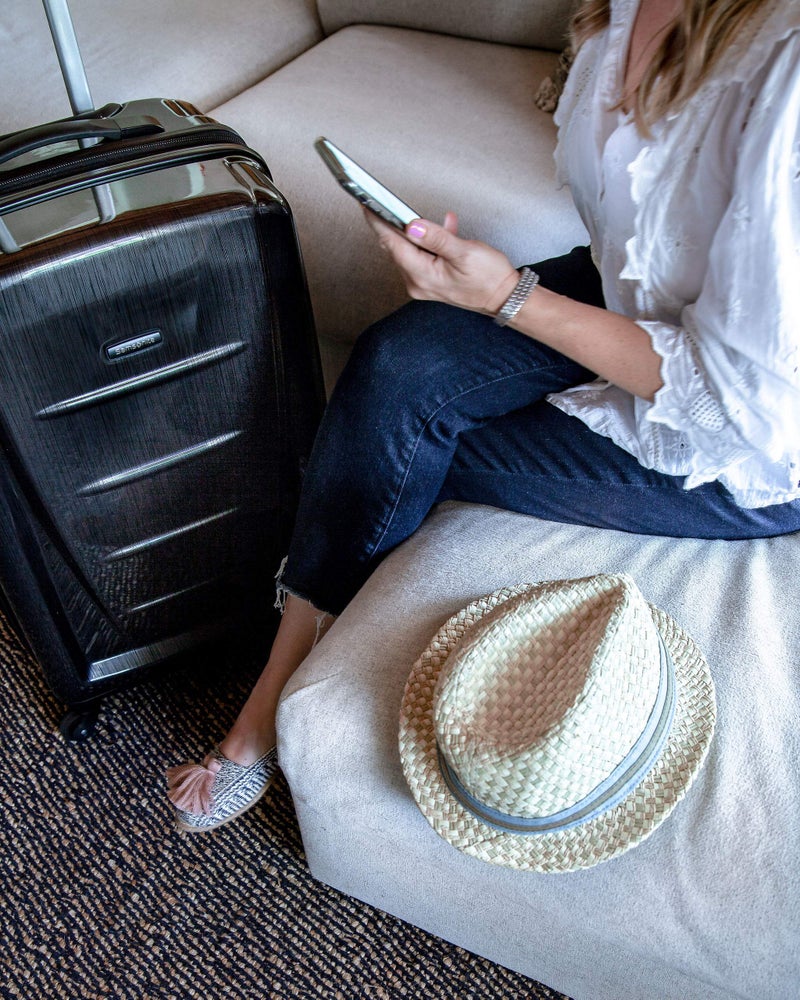 Samsonite Winfield 2 - 20-Inch Hardside Luggage with 360° Spinner Wheels, TSA Lock, Airline Approved - Brushed Anthracite - Image 5