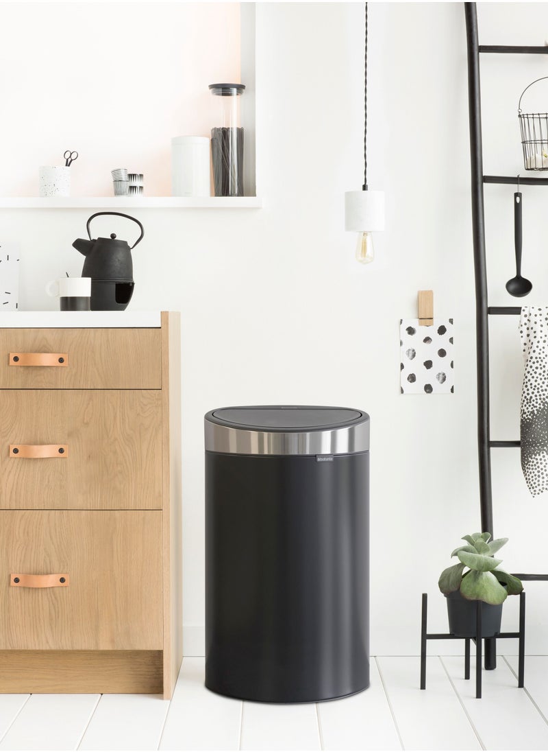 BRABANTIA Touch Bin New, 40 litre, with Plastic Inner Bucket - Black - pzsku/ZBFB721A265622B4359FDZ/45/_/1687176111/5feb5f32-e22d-47fa-93ff-4bd2de2c4256