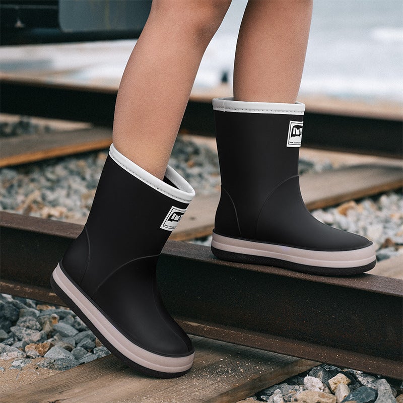 Selling Japanese Parent-Child Rain Shoes Women'S Waterproof Non-Slip Water Shoes Men'S Rain Shoes Children'S Rubber Shoes Hiking Water Boots Camping - Image 5