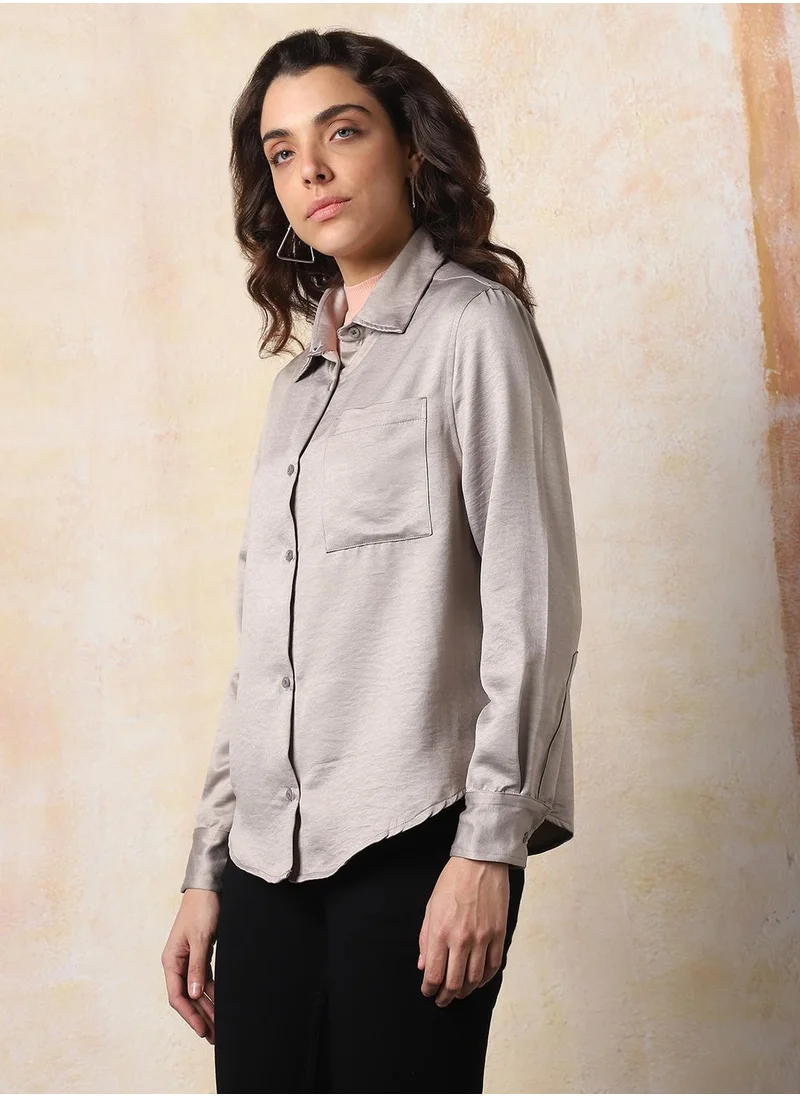 HIGH STAR Stay effortlessly stylish with this comfortable Light Grey Boxy Fit Shirts Solid design crafted from 100% Polyester featuring Long Sleeves with Button closure.