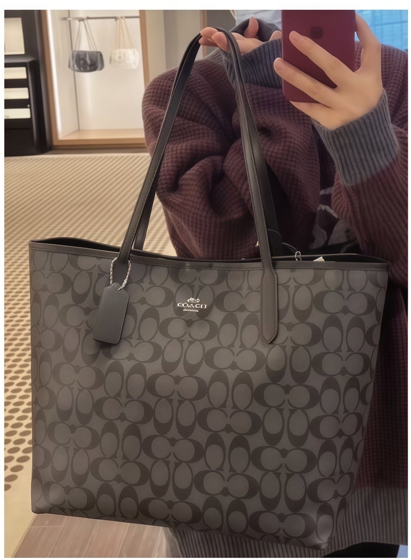 coachoutlet Coach City Tote Bag In Signature Canvas Women's Fashion Versatile Large Capacity Large Size Handheld Shoulder Bag Tote Bag - Image 3