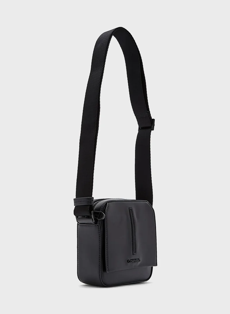 CALVIN KLEIN Median Cube Reporter Backpack