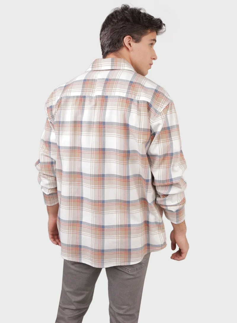 امريكان ايجل Check Detailed Regular Fit Oxford Shirt