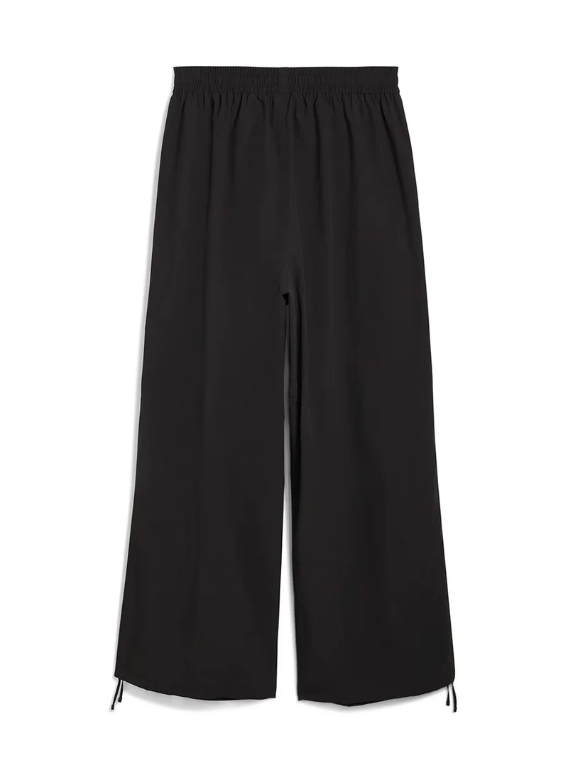 PUMA Wardrobe Essential Oversized Parachute Pants