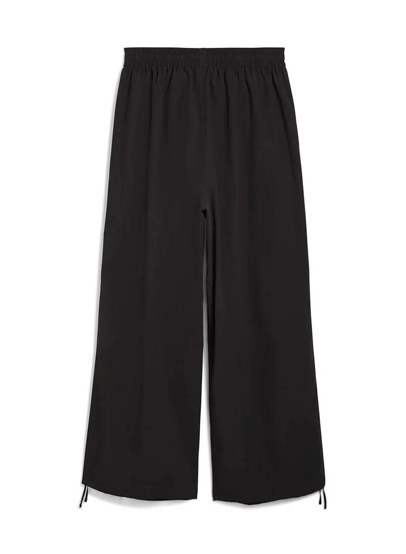 PUMA  Wardrobe Essential Oversized Parachute Pants for Men | Best Price UAE