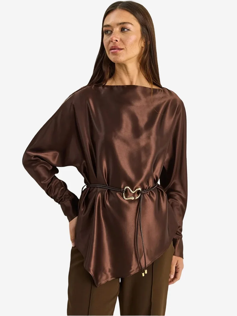 بيانكو لوتشي LUCCI Belted Satin Boat Neck Blouse