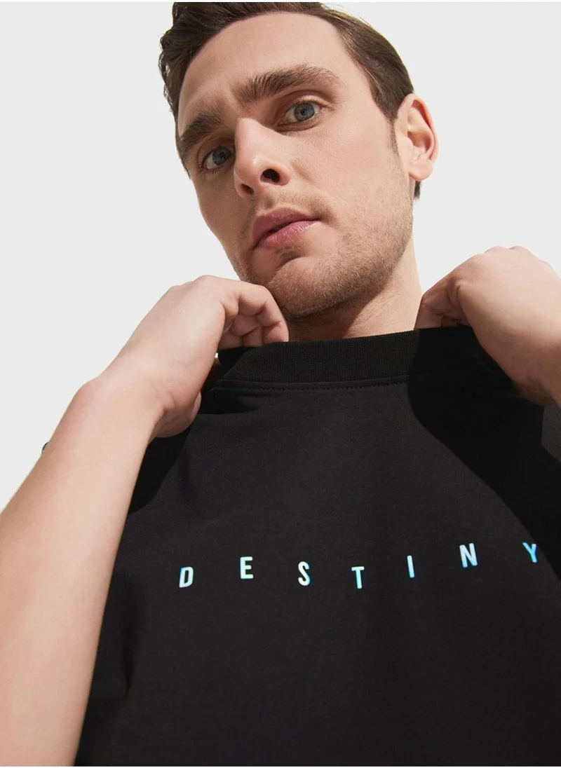 JUNE Printed Crew Neck T-Shirt