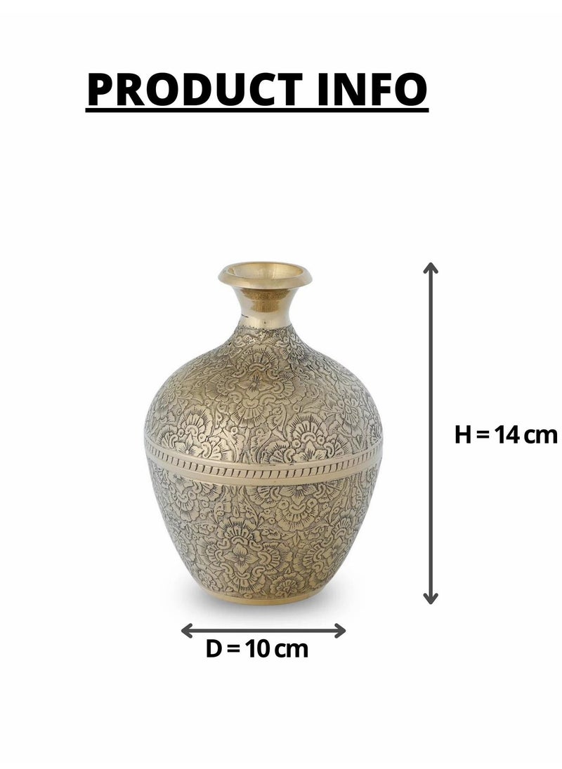 Engraved Brass Tabletop Flower Vase Home Decor -Gold - pzsku/ZBFCAAE2F87FE8FDF5005Z/45/_/1649742790/5a8be191-6258-4382-8819-8bc3df3a6ff3