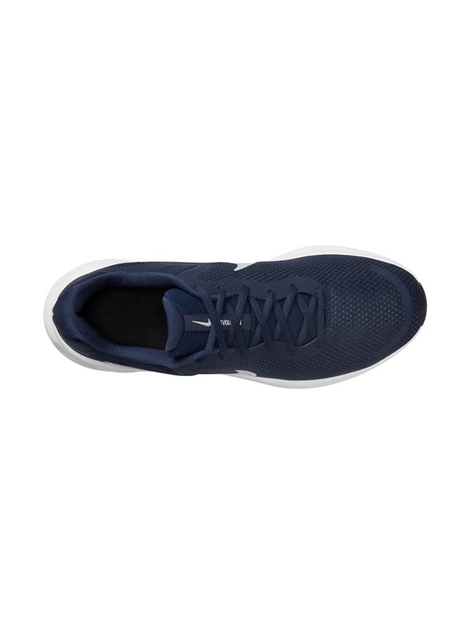 Nike Revolution 7