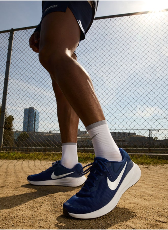 Nike Nike Revolution 7  - Image 3