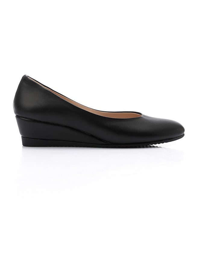 Ice Club Comfortable Walking Flat Shoes for Women Designed for Daily Use Travel and Relaxed Style - Image 2